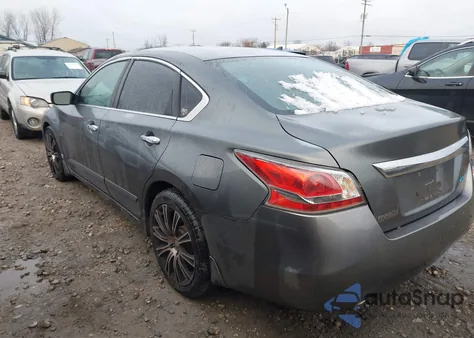 2014 Nissan Altima 2.5 S z USA, uszkodzony, nr VIN 1N4AL3AP8EN356284